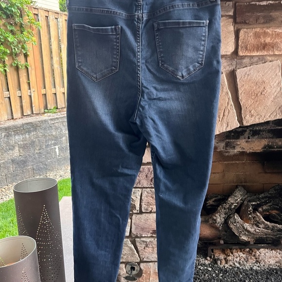 Soho High Ride Skinny Women's Blue Jeans - Picture 2 of 4